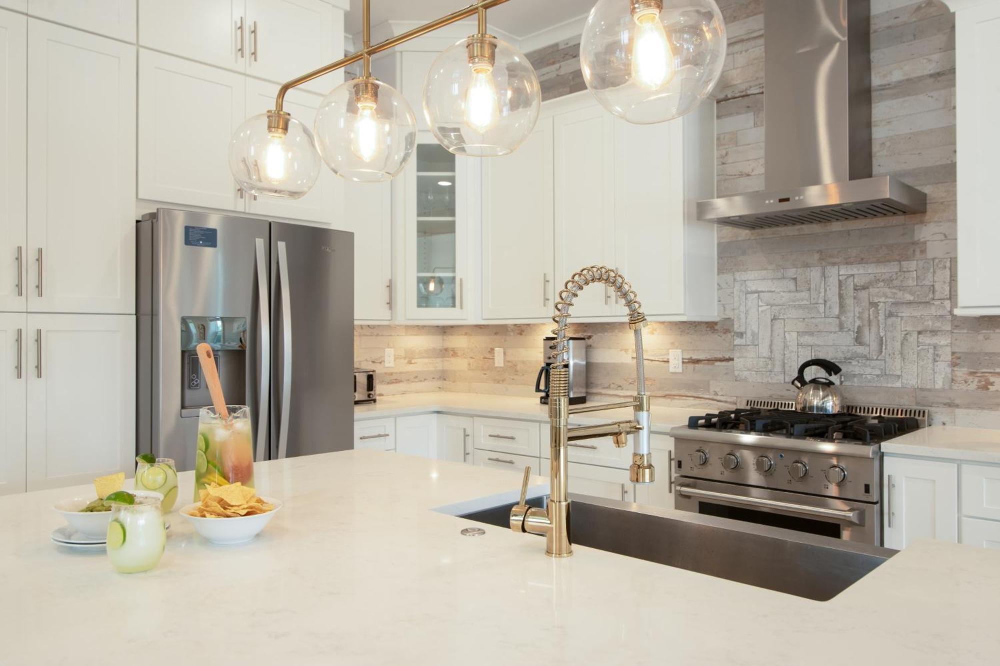 Edgewater By Avantstay Gorgeous Character Lakefront Home W Private Dock Destin Exteriör bild